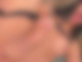 Live cam show with goddess-latin - Lean on alttransgirls