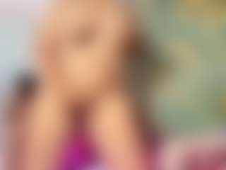 Live cam show with Jade-Roxx - Ebony on Milfs Live | colombia
