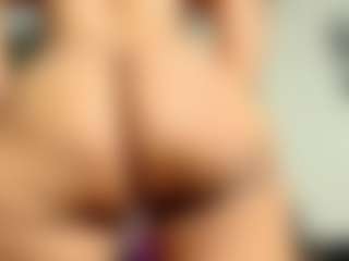 Jade-Roxx's Live Sex Cam Show