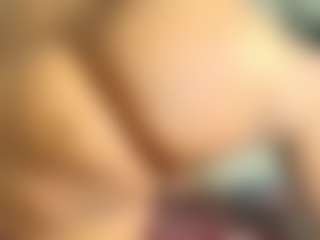 Jade-Roxx's Live Sex Cam Show