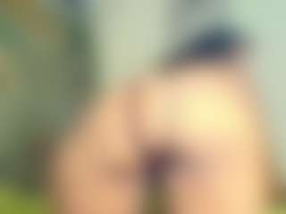 Live cam show with Jade-Roxx - College Big Tits on Camming Site