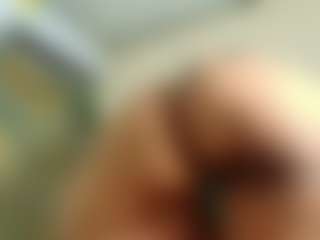 Live cam show with Jade-Roxx - Brown Eyes MILF on Camsoda