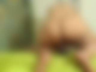 Jade-Roxx's Live Sex Cam Show