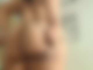 Jade-Roxx's Live Sex Cam Show