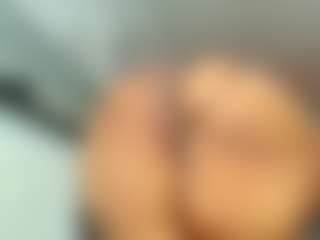 Jade-Roxx's Live Sex Cam Show