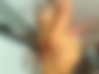 Jade-Roxx's Live Sex Cam Show