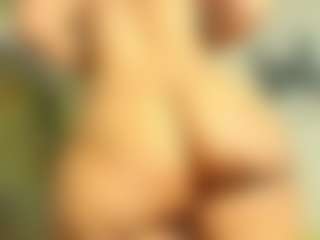 Live cam show with Jade-Roxx - Flashing on Camsoda