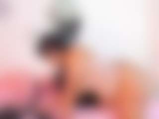 Jade-Roxx's Live Sex Cam Show