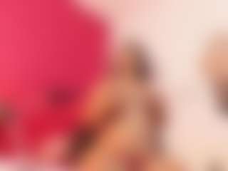 Jade-Roxx MILF webcam performer live streaming