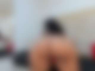 Jade-Roxx's Live Sex Cam Show