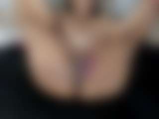 Jade-Roxx's Live Sex Cam Show