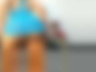 Live cam show with Jade-Roxx - Ebony Lush on Lustler