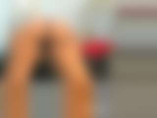 Live cam show with Jade-Roxx - Brown Hair on CSO-WL