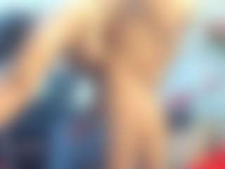 Jade-Roxx's Live Sex Cam Show