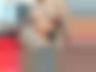 Live cam show with Jade-Roxx - Ebony on Camsoda | colombia