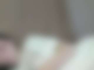 Live cam show with Lesyalis - Solo on Dare Cams