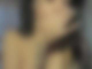 Live cam show with Lesyalis - Cute on Cam Slut