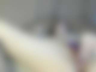 Live cam show with Lesyalis - Moaning on Hubzter Live