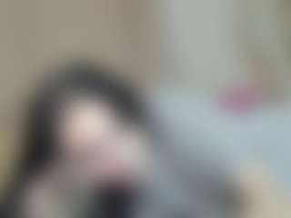 Live cam show with Lesyalis - Smoke on Hubzter Live