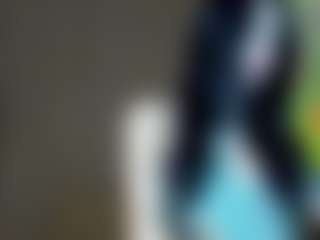 Live cam show with Lesyalis - Flashing on Soda Cam