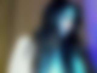 Live cam show with Lesyalis - Smoke on Latina Girls