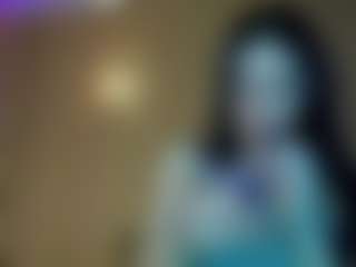 Live cam show with Lesyalis - Teen (18+) on Camsoda