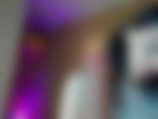 Live cam show with Lesyalis - Hairy Pussy Lovense on crypto-cams