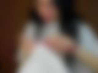 Live cam show with Lesyalis - Flashing on Hubzter Live