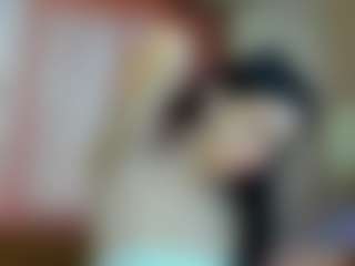 Live cam show with Lesyalis - Smoke on CamwithHer
