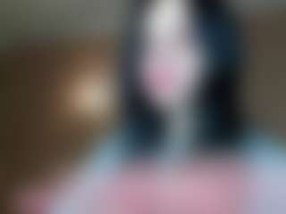 Live cam show with Lesyalis - Smoke on Mixed Magazine Live