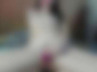 Lesyalis's Live Sex Cam Show