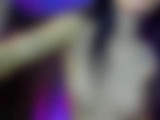 Live cam show with Lesyalis - Dildo on CamwithHer