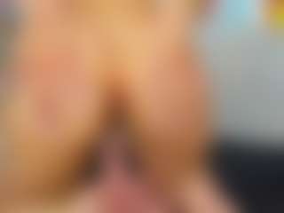Live cam show with Linda-Cooper - Vr on Camsoda