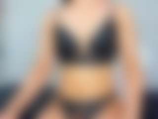 Live cam show with Linda-Cooper - Moaning on Camsoda