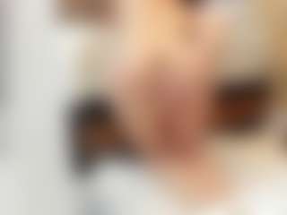 Live cam show with Mary-Spencer - Squirt Teen (18+) on Cam Slut