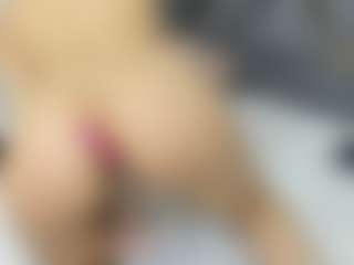 Sashagreyhh's Live Sex Cam Show