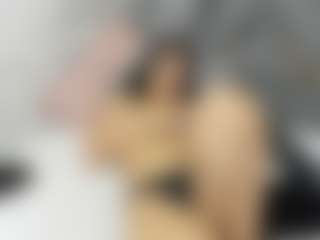 Live cam show with Sashagreyhh - Fingering on liverealitysex.com