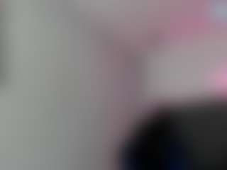 scarletcherry18's Live Sex Cam Show