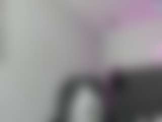 scarletcherry18's Live Sex Cam Show