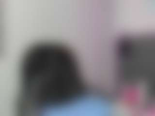 scarletcherry18's Live Sex Cam Show