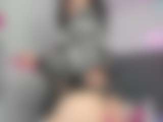scarletcherry18's Live Sex Cam Show