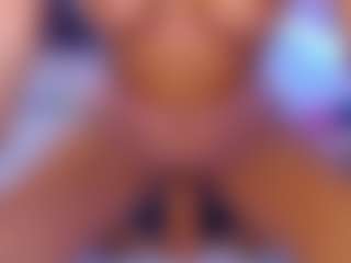 SellenaBee's Live Sex Cam Show