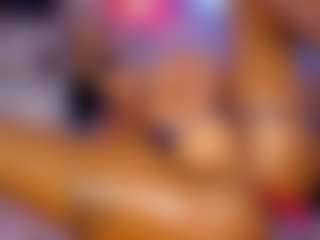 Live cam show with SellenaBee - Sexy on mypornchat.com