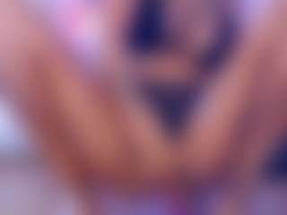 Live cam show with SellenaBee - Pov on nudelive.tv