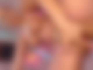 SellenaBee's Live Sex Cam Show