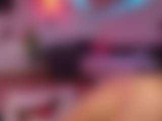 SellenaBee's Live Sex Cam Show