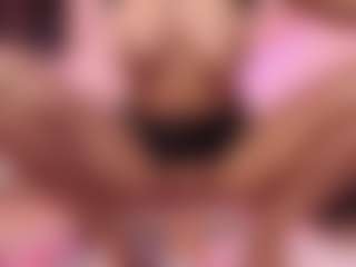 Live cam show with SellenaBee - Average on Cam Slut