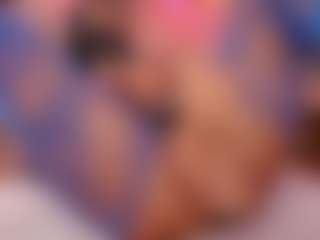 SellenaBee's Live Sex Cam Show