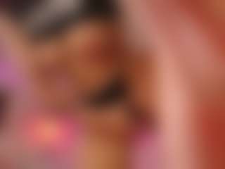 SellenaBee's Live Sex Cam Show