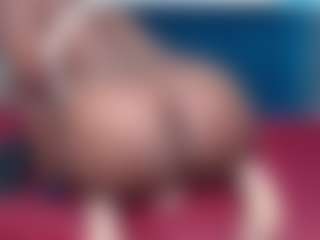 SweetJoy696's Live Sex Cam Show